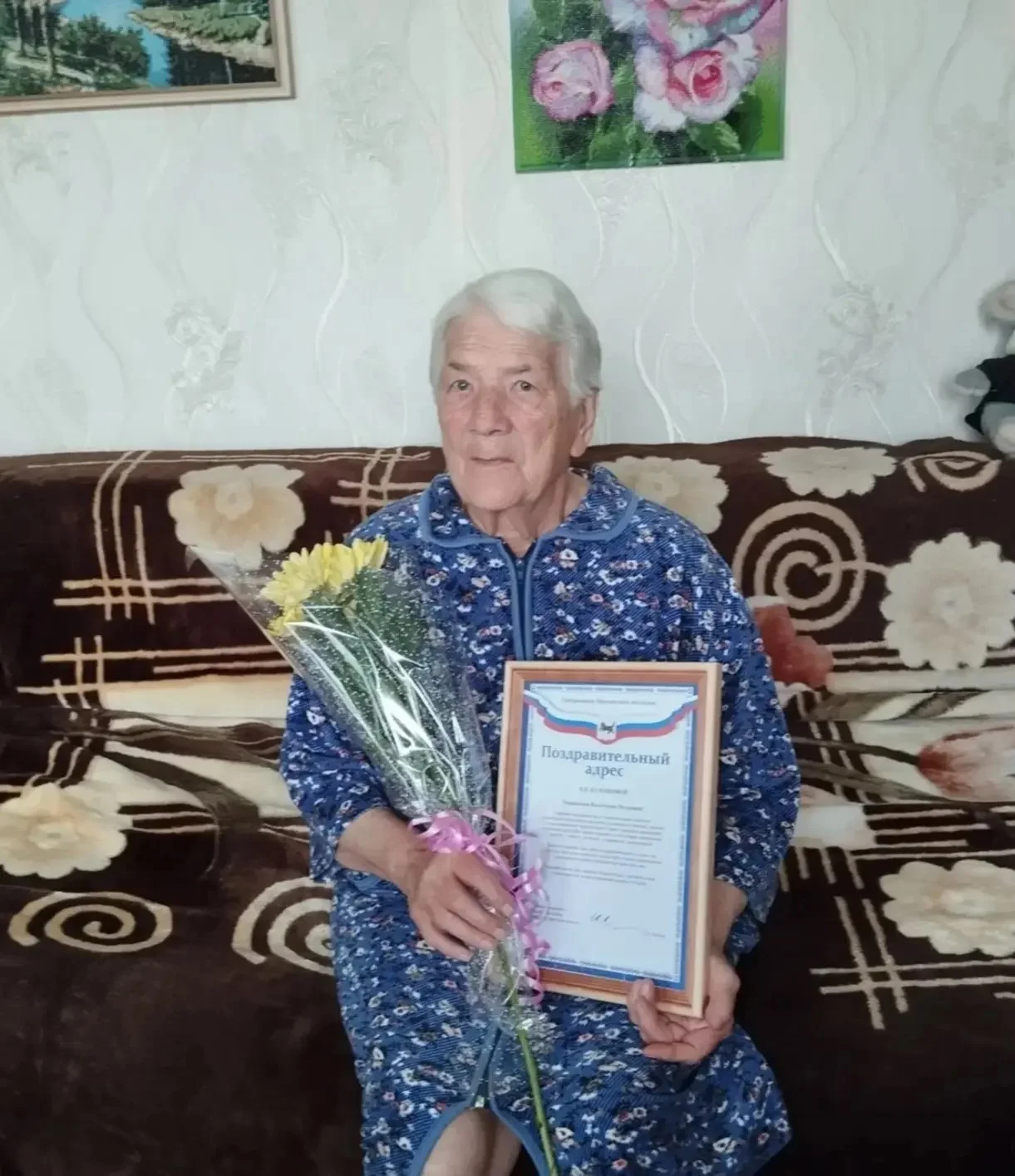 85-летие Валентины Петровны Кузенковой: чествование жительницы поселка Куйтун