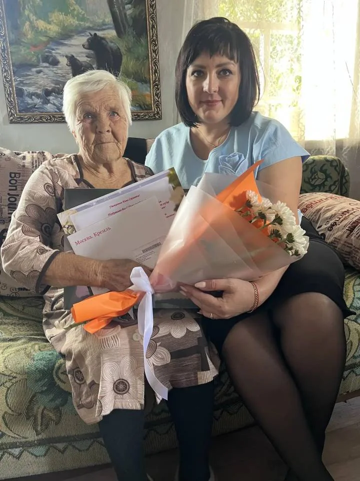 Жизнь, закаленная испытаниями: Нина Сергеевна Иванова отметила 89-летие
